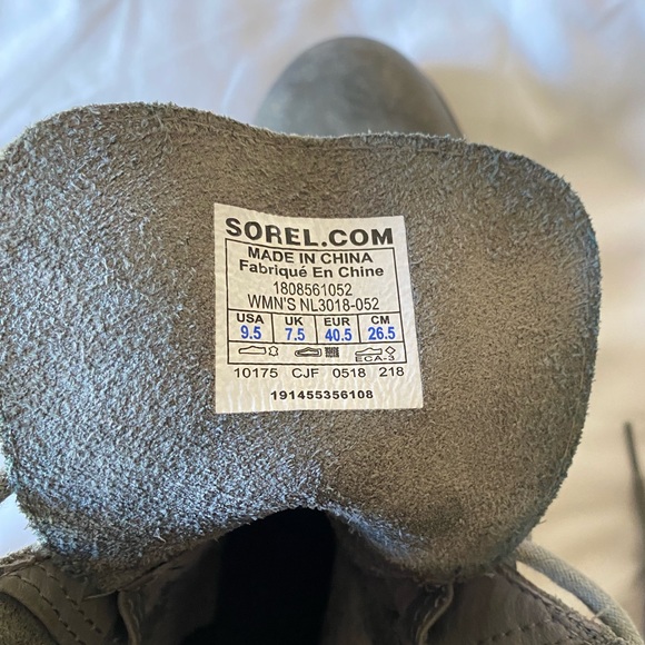 SOREL Womens Joan of Arctic Wedge II Waterproof Boots 9.5 grey - Picture 2 of 4